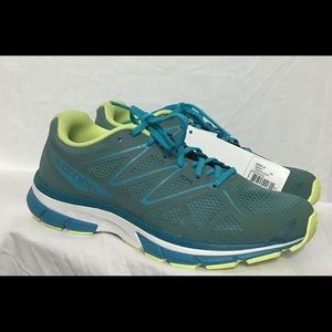 NWT Solomon Running Shoes w/ Ortholite insoles